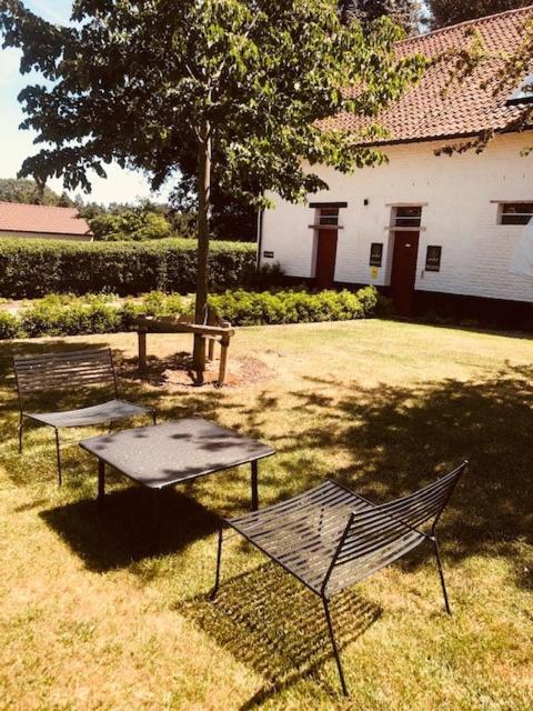 B&B Amelhof Meise Luaran gambar